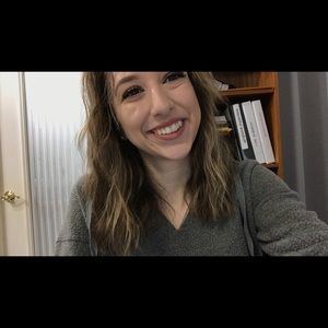 Meet your Posher, Hailey